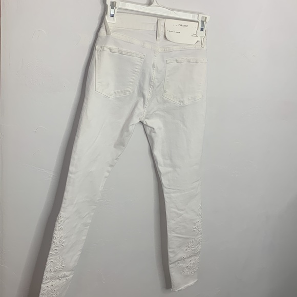 Frame NWT Azure Le Skinny De Jeanne white Skinny Jeans Embroidered leg size 26 - Picture 9 of 10